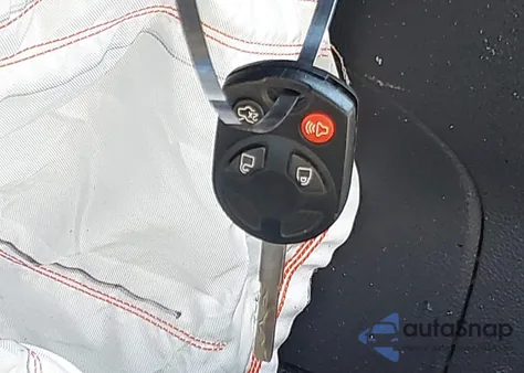 2015 Ford Focus Se z USA, uszkodzony, nr VIN 1FADP3K21FL294857